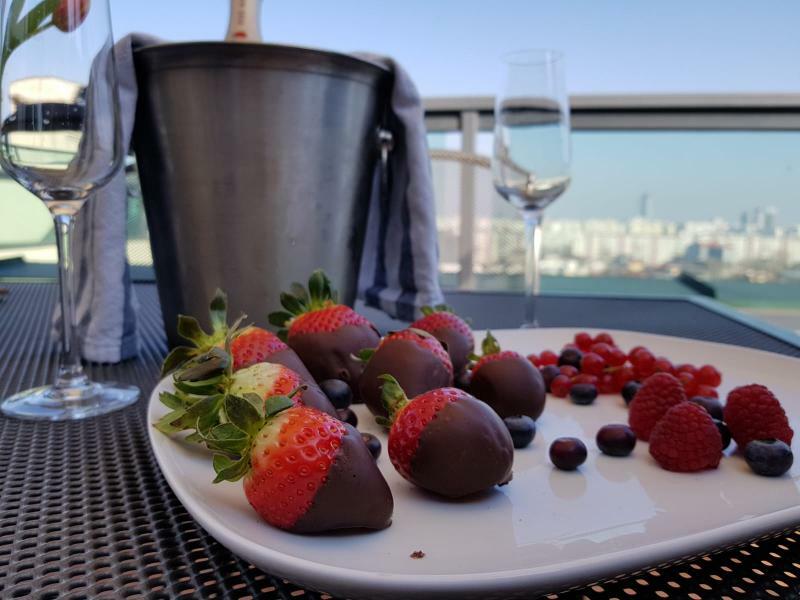 Penthouse Orhideea Lejlighedshotel Bukarest Eksteriør billede